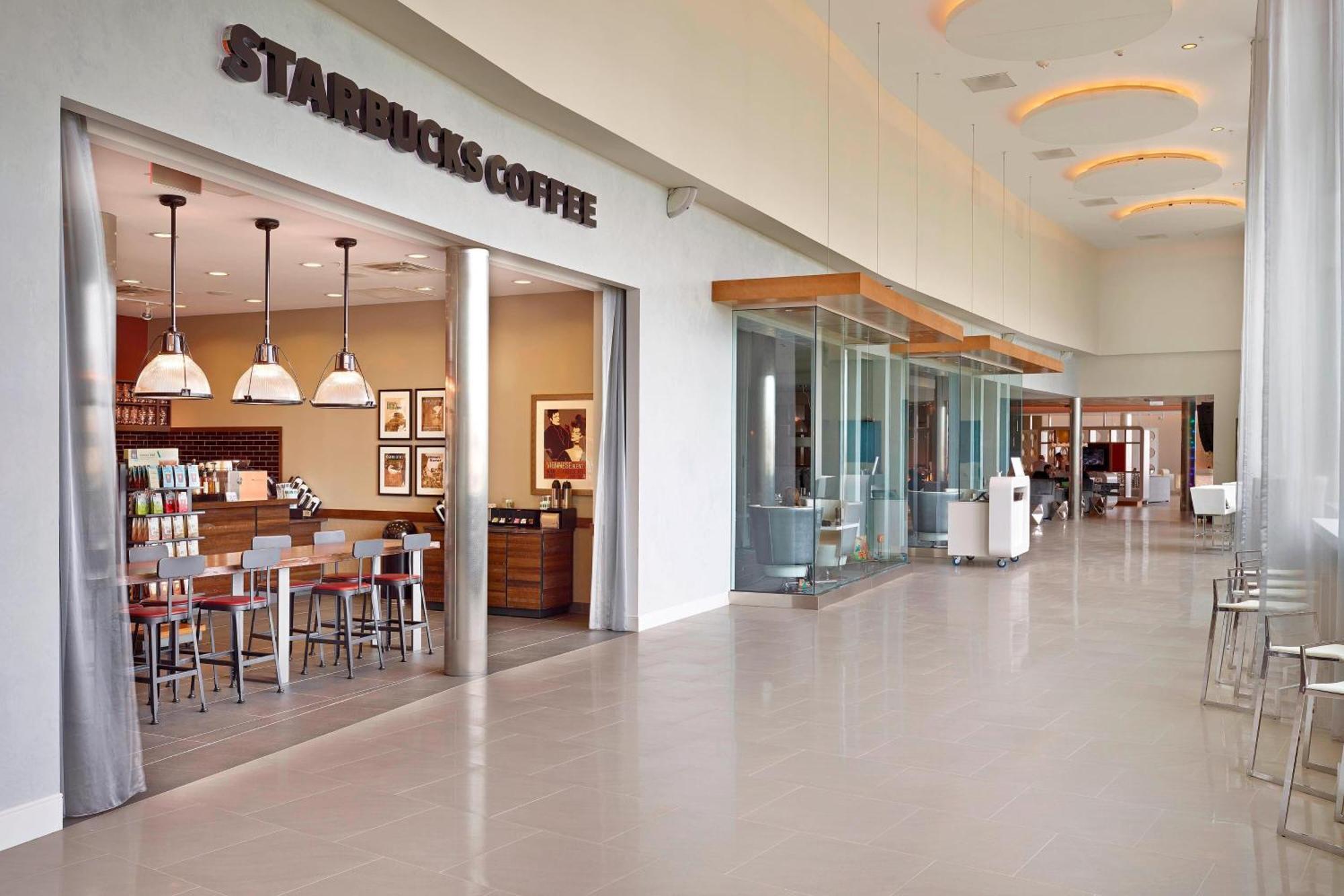 Renaissance Edmonton Airport Hotel Ниску Экстерьер фото