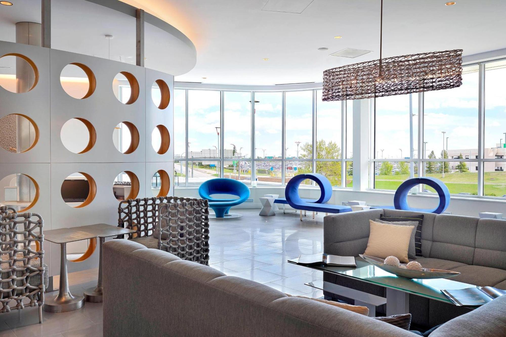 Renaissance Edmonton Airport Hotel Ниску Экстерьер фото