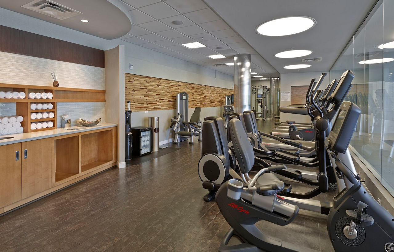 Renaissance Edmonton Airport Hotel Ниску Экстерьер фото